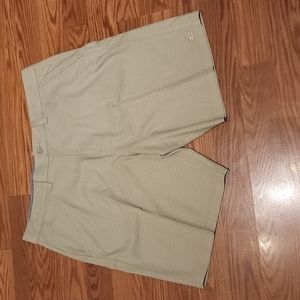 O'Neil‎ shorts size 38